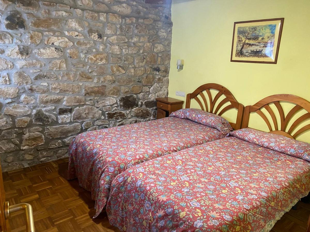 Les Vegues II Apartment Santillan Exterior photo